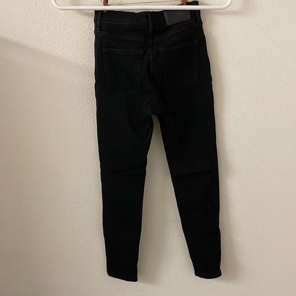 Everlane black high rise skinny Jean size 26 ankle button fly - Picture 2 of 4